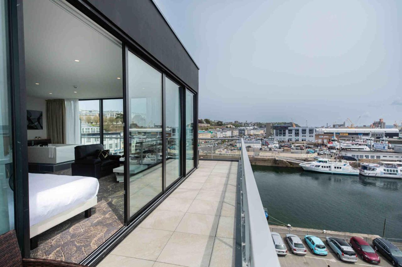 ברסט Le Barracuda & Spa, Centre Port, Pieds Dans L'Eau, Vue Mer מראה חיצוני תמונה